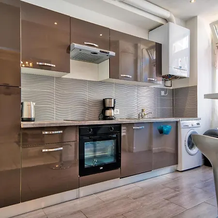 Designer Flat Daire Nice