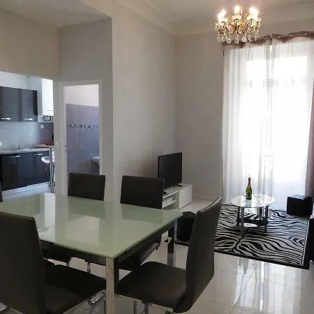 Daire Designer Flat